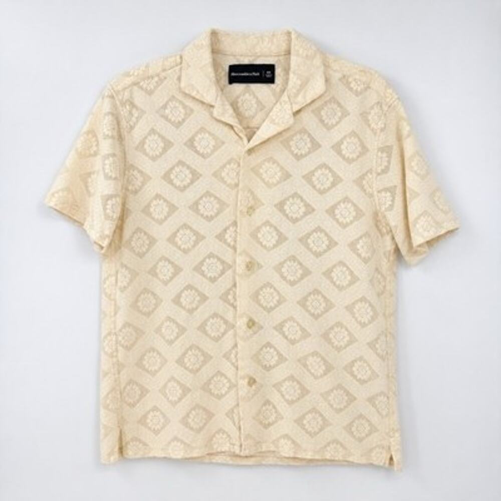 Abercrombie & Fitch Mens XS Boxy Button Up Lace Shirt Ivory Short Sleeve Camp